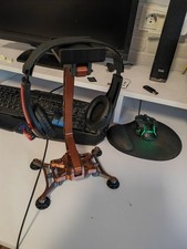 Kopfhörerständer aus PLA – 3D-gedruckt im modernen Industrial-Design