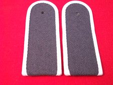 NVA Schulterstücke Soldat mot. Schützen Schulterklappen (1971-90)(#II/5a)(9)