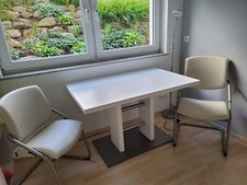 Esstisch mit 2 Stühlen