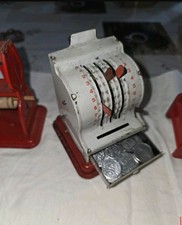 Wunderschöne Blechkasse für alten Kaufladen 