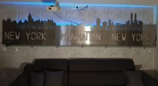 Wandregal Metall/Glas Motiv New York ca. 3,6m x 0,85m beleuchtet LED