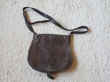 Alte gebrauchte braune Jagdtasche