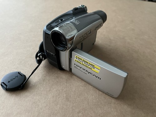 Sony handycam dcr hc24 - sony, minidv
