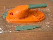 2-In-1 Teigtaschenformer Teigtaschenmaschine Teigtaschenpresse