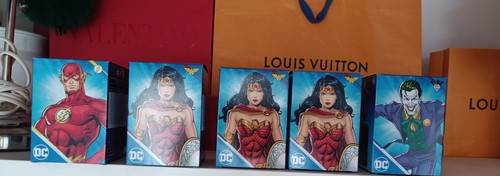 Stück comics sammelbox - 5,