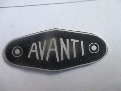 Typenschild victoria avanti