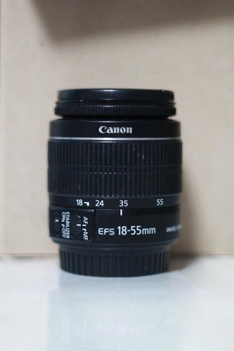 Canon f 3 - 18-55, f/3.5-5.6