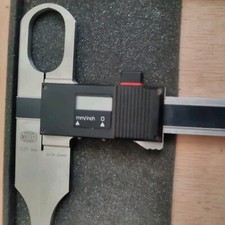 Mauser Digitaler Meßschieber
