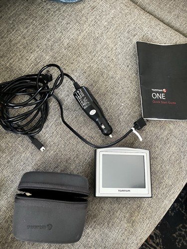 Tomtom accesorries - tomtom, w/accesorries