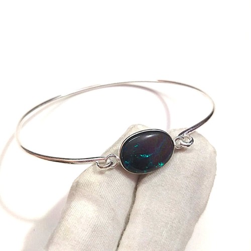 Schwarz opal edelstein - schwarz,