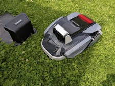 Sunseeker V3, 600qm Mähroboter  Garagendach + Ersatzmesser Ausstellungsstück Top