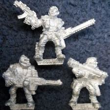 1987 C100 Chainsaw Warrior Games Workshop Citadel Warhammer 40K Rollenspiel GW