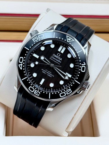 Omega seamaster diver - omega,
