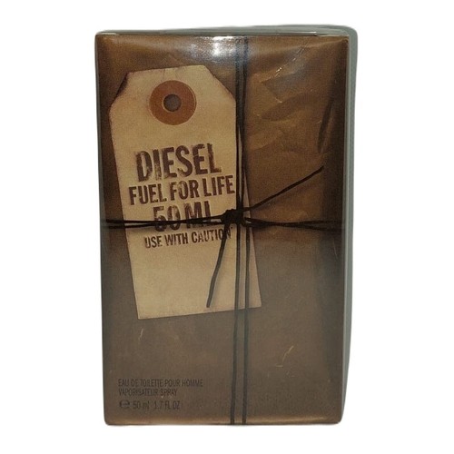 Diesel fuel for life - diesel, eau