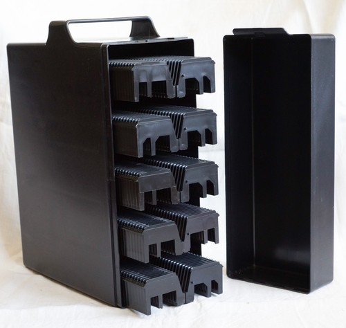 Tragbarer dia magazinkoffer - tragbarer, dia-magazinkoffer