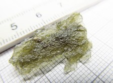 Moldavit Tschechien, 25 x 17 x 4 mm, 7,7 Karat, natürlicher Stein