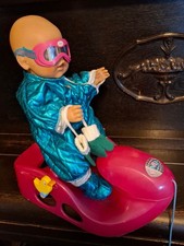 Baby Born Puppe 43 cm von Zapf mit Schneeanzug, Schlitten und Zubehör