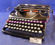 Groma Modell N Portable - Schreibmaschine alt antik - Samlg. Haußmann 2398