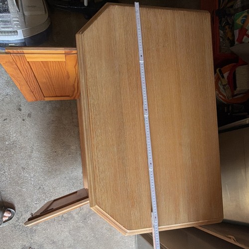 Robuster fernsehschrank aus - fernsehschrank,