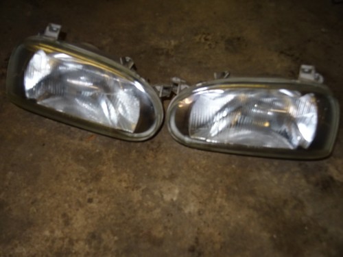 Beide scheinwerfer bosch - scheinwerfer,