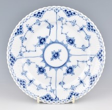 Royal Copenhagen (Dänemark) Porzellan Teller blau geriffelt Vollspitze 19 cm Nr.620 (2)