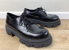 NEU! INUOVO Gr. 40 Plateau Halbschuhe Glattleder schwarz Schürschuhe Gothic f4