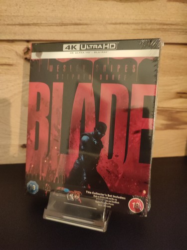 Blade zavvi collectors - blade,