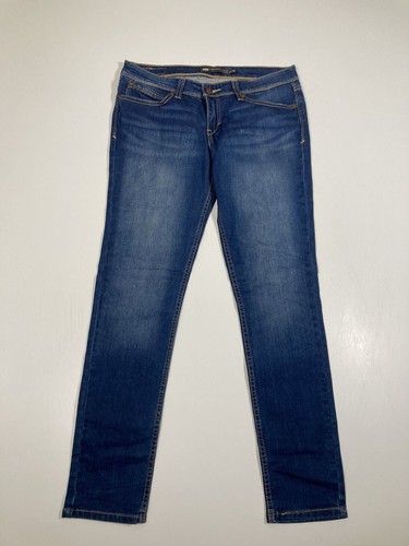 Levi demi curve - levi’s,
