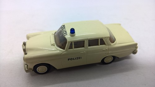 Brekina 1841 mercedes 190 - brekina,