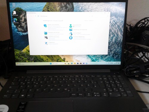 Lenovo ideapad intel - (15"),