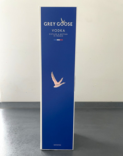 Grey goose vodka flasche - vodka,