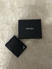PRADA Saffiano Leder