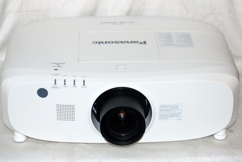 Panasonic ez580 lcd beamer - *panasonic, pt-ez580*lcd-beamer