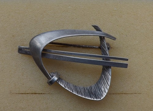 Tolle alte 835 silber brosche - ,