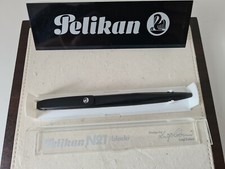 Pelikan Luigi Colani