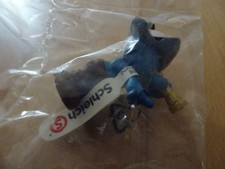 Schlumpf Pirat mit Fernrohr