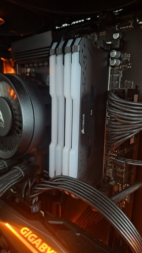 Corsair vengeance rgb - vengeance,