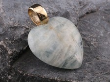 GJ69 *LA LUNA EDELSTEIN HERZ