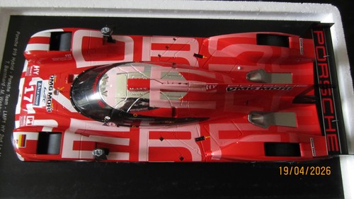 Spark 18s185 2015 porsche - 1:18,