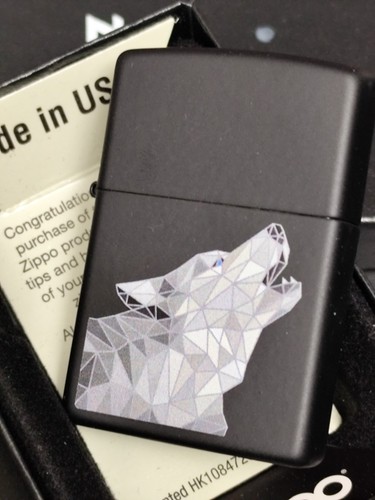 Zippo polygonal wolf design - zippo,
