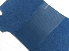 Kompl. Teppich satz für Mercedes W114 /8  Coupe Schlinge Petrol   Strich 8