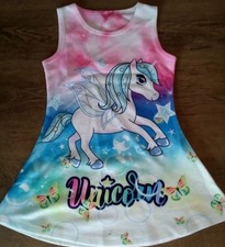 Niedliches Mädchenkleid