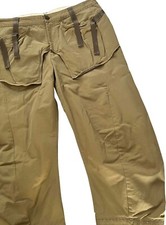 Außergewöhnliche Hose