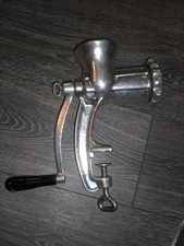 uralter DDR SWM 8 Fleischwolf