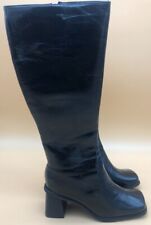 Lackstiefel mit Struktur Gr. 39 Blockabsatz moderne Form NEU