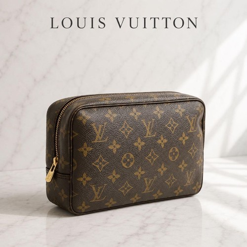 Louis vuitton monogram trousse - louis,