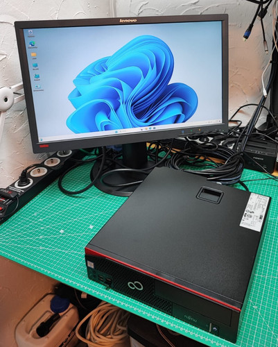 Fujitsu d956 e85 - fujitsu, intel
