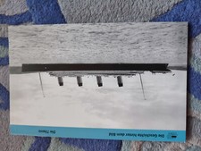 Die Geschichte hinter dem Bild : TITANIC Landeszentrale pol. Bldg