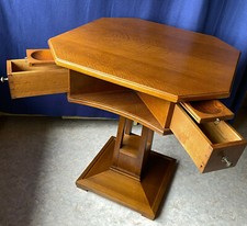 Spieltisch Eckig Kanten abgeschrägt  je 4 Geld Ablagen Schubladen Ablagen Fächer