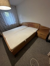 Doppelbett aus roter Birke OHNE zwei Nachttischen (+Schrank Länge ca 3m)